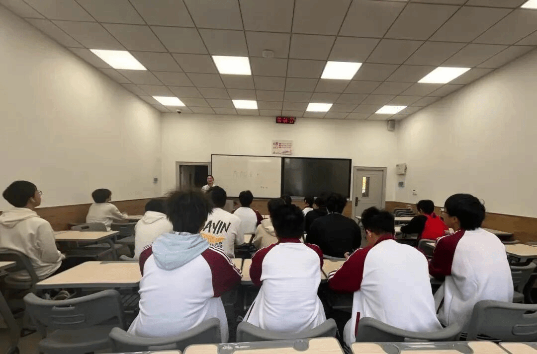 关注消防，珍爱生命——消防安全记心间|​bevictor伟德第十周主题班会